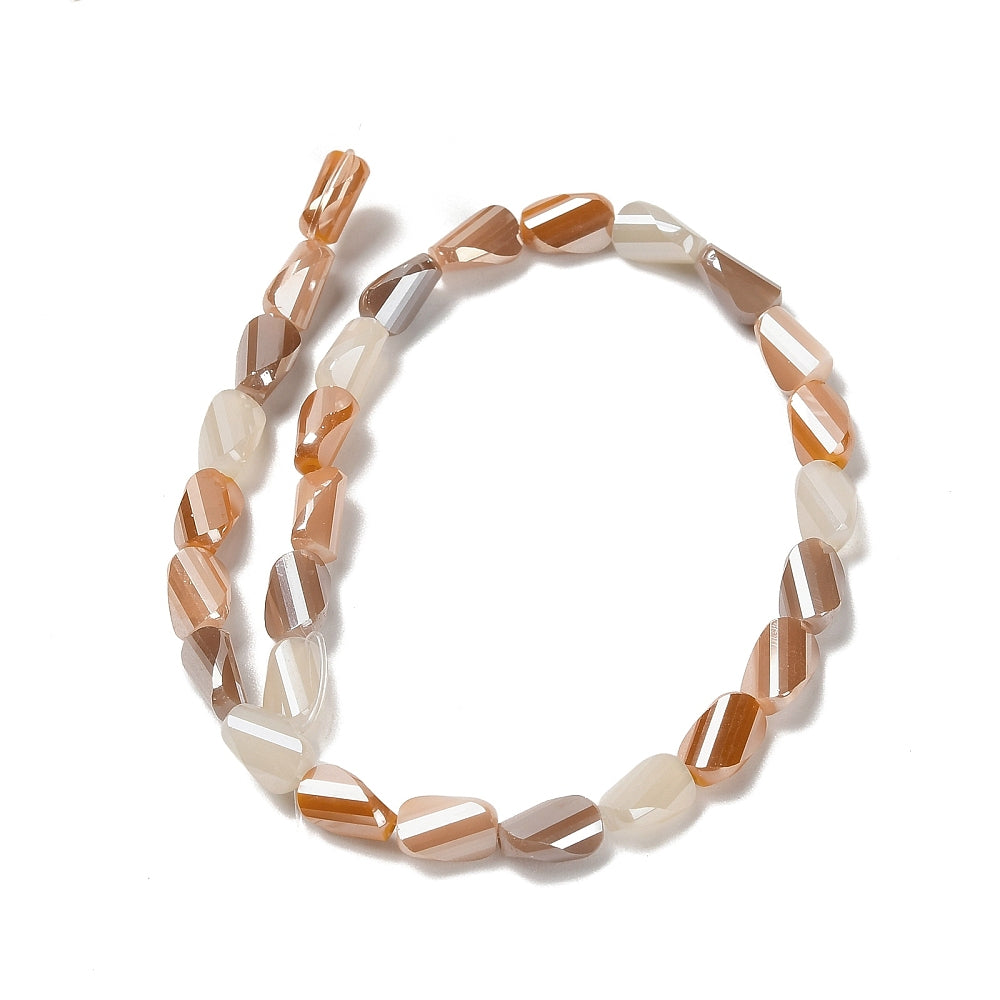 1/2 sträng glaspärlor - tvistade rektanglar