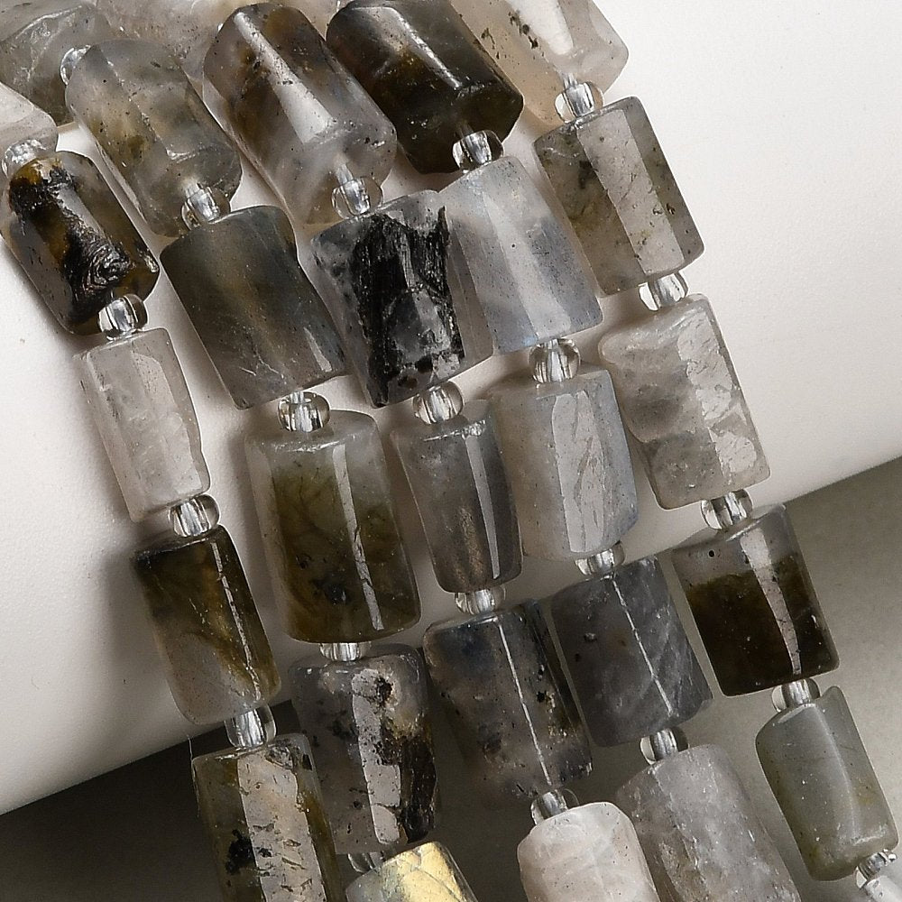 1st Vacker facetterad Labradorit cylinder